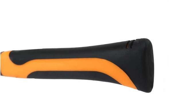 Молоток 800г квадр. боек фиберглассовая двухкомпонентная ручка Вихрь 73/6/8/7