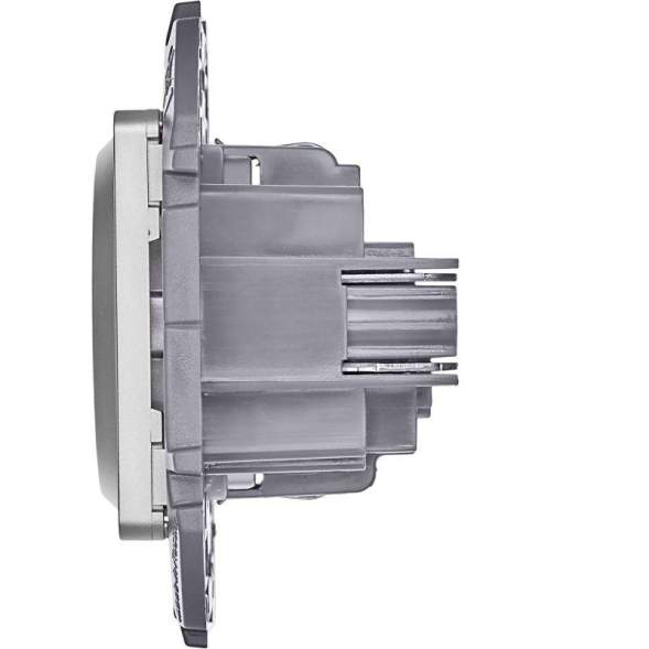 Механизм розетки 1-м СП Inspiria 16А IP20 2P+E немецк. стандарт алюм. Leg 673722