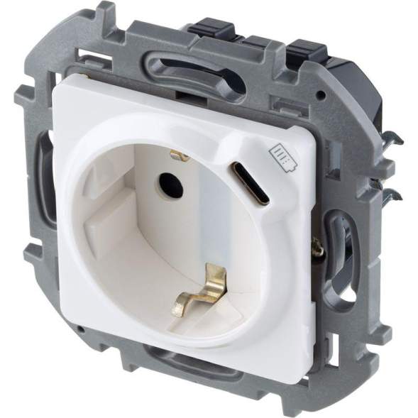 Механизм розетки 1-м СП Inspiria 16А IP20 250В 2P+E немецк. стандарт со встроен. зарядным устройством USB C 1.5А 5В бел. Leg 673770