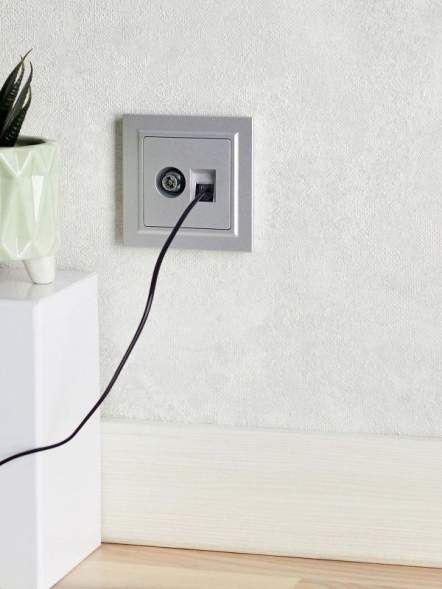 Розетка компьютерная + телевизионная 2-м Brite РТВ/РК12-БрА RJ45 кат.5E + TV алюм. IEK BR-AK20-1-K47